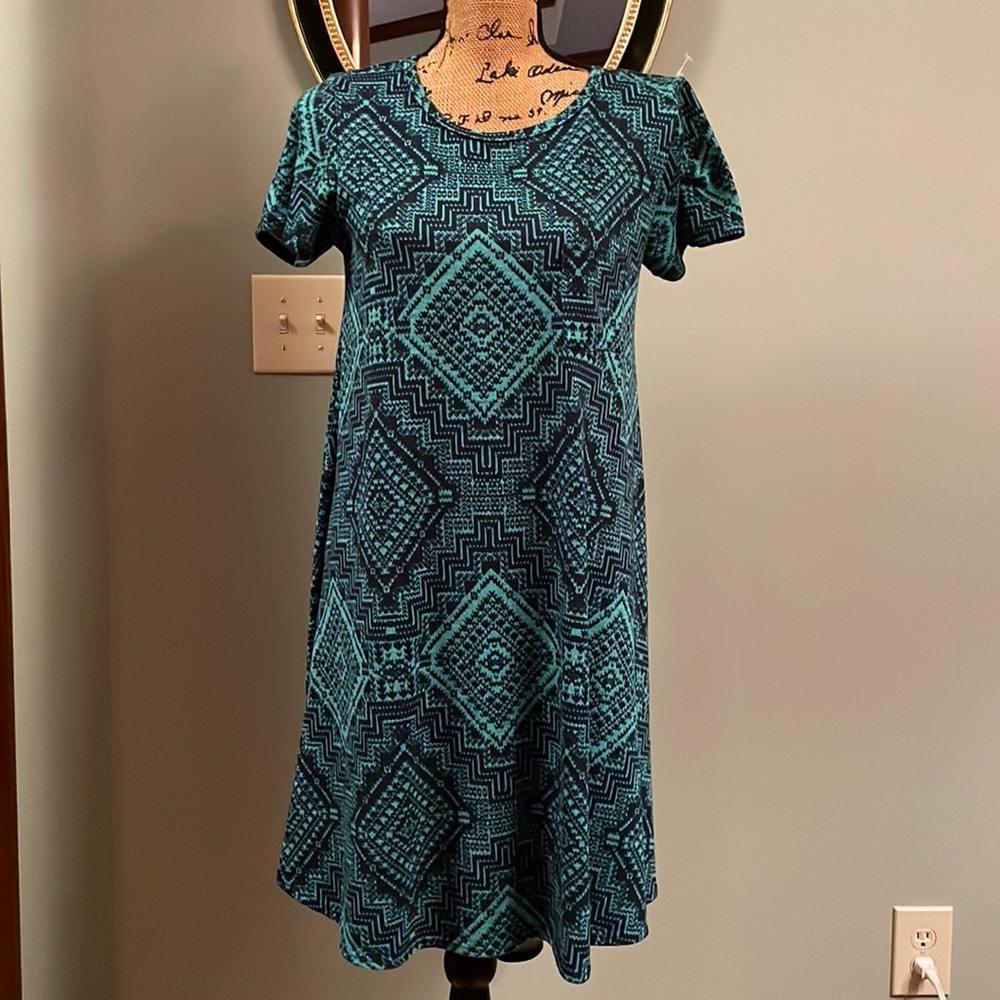 LulaRoe dress size small.